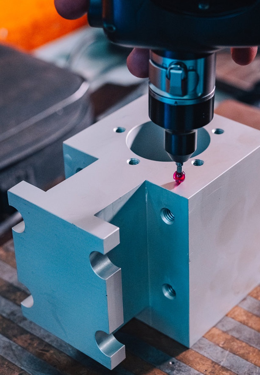 gmlavorazionimeccaniche.it---slider-macchine-11