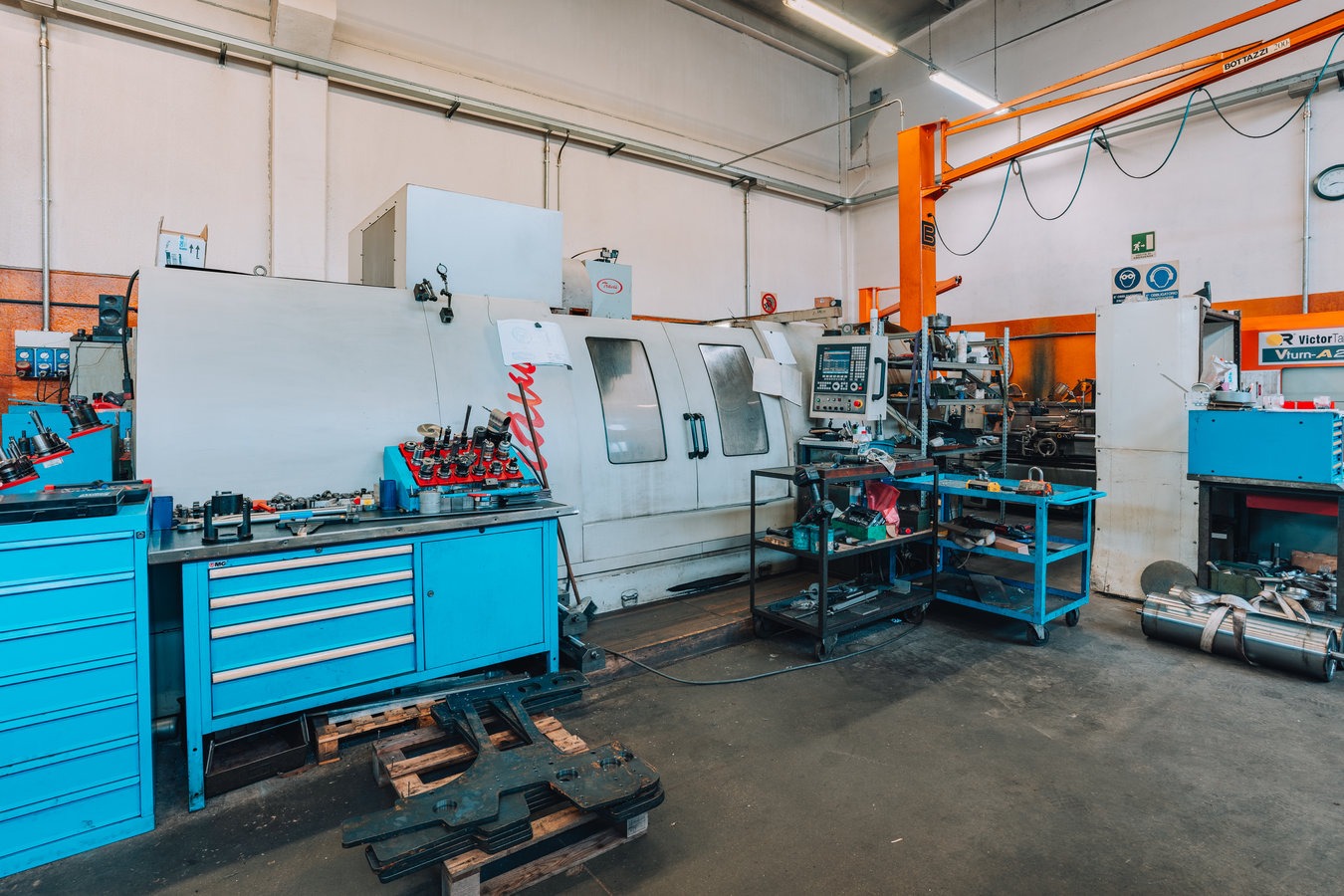 centro di lavoro Travis corsa asse X 2000 - asse Y 900 asse Z 700 a